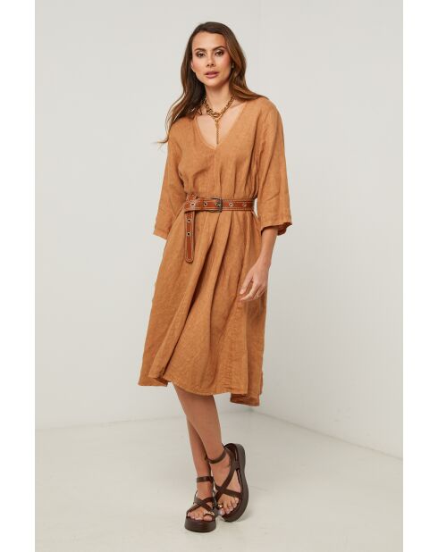 Kamelfarbenes Leinenkleid Madone