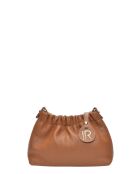 SS26 IR 124 Schultertasche aus cognacfarbenem Leder -15x21x6 cm