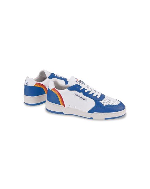 Blauwe leren sneakers met regenboog