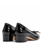 Andadores de charol Black Bliss