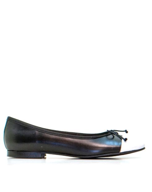 Bailarinas de piel blanco/negro