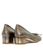 Pierre Pumps aus metallischem Leder mit Absatz