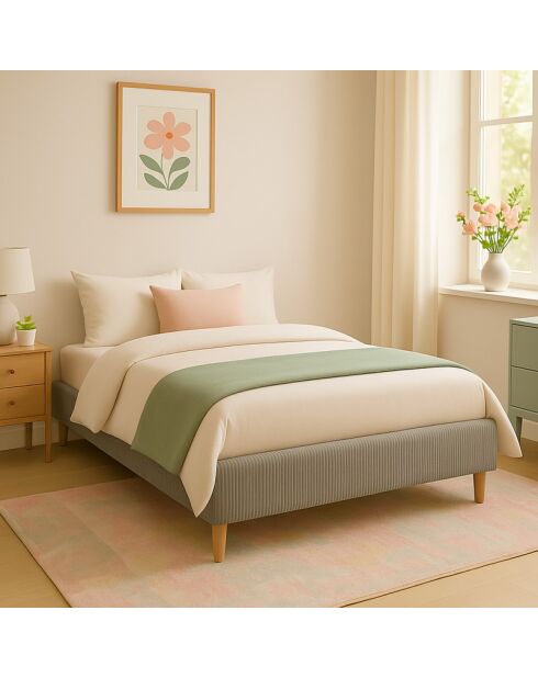 Viene con cama acanalada gris claro - 160x200 cm