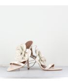 Sandali in pelle color avorio