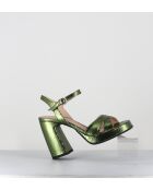 Plateausandalen aus grünem Leder mit 11 cm Absatz