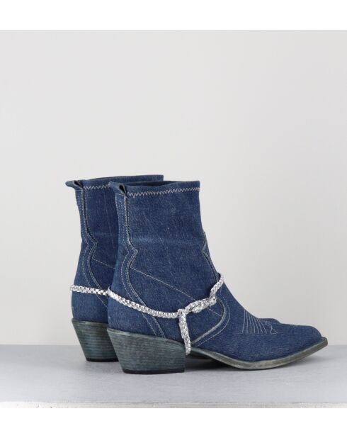 Blaue Jeans-Cowboystiefel
