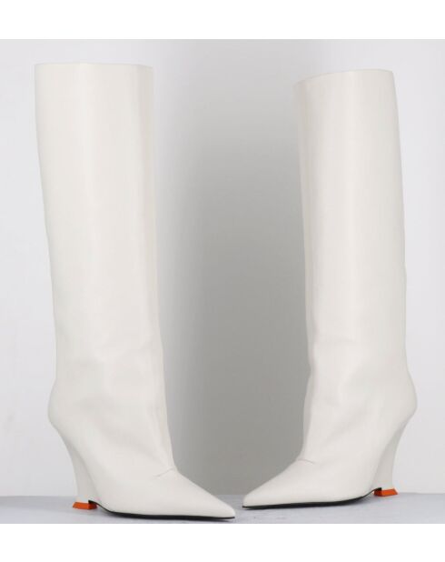 Cremefarbene hohe Lederstiefel - 10 cm Absatz