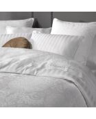 Arles Kissenbezug aus gewebtem Baumwollsatin in Jacquard-Optik, 63 x 63 cm, weiß