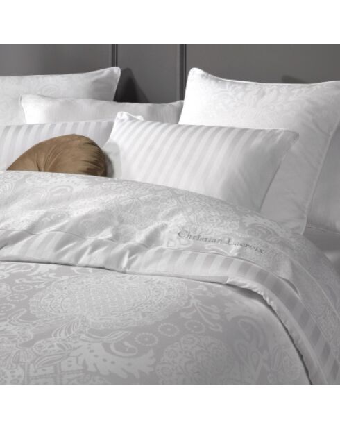 Arles Kissenbezug aus gewebtem Baumwollsatin in Jacquard-Optik, 63 x 63 cm, weiß