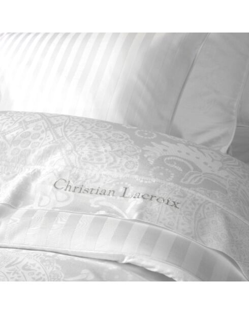 Arles Kissenbezug aus gewebtem Baumwollsatin in Jacquard-Optik, 63 x 63 cm, weiß