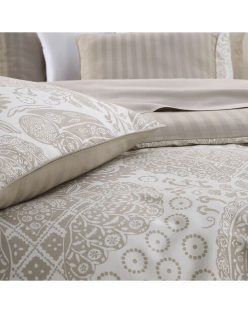 Arles Kissenbezug aus Baumwollsatin, 63 x 63 cm, taupefarben