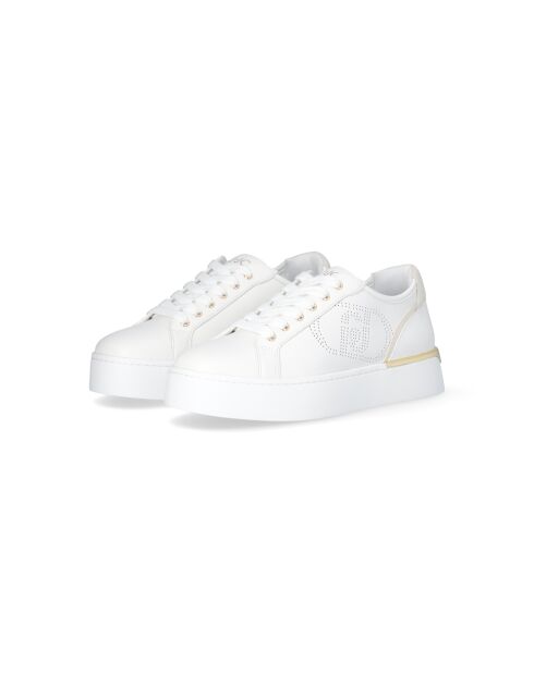 Hübsche Sneakers aus cremefarbenem Leder