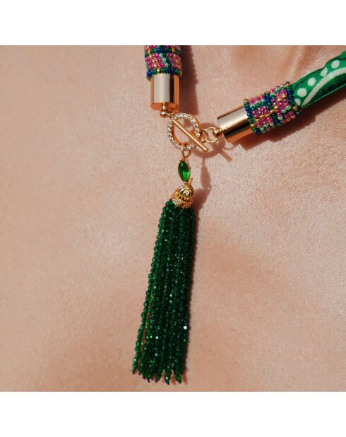 Collier en tissu avec pendentif de perles Ario emeraude