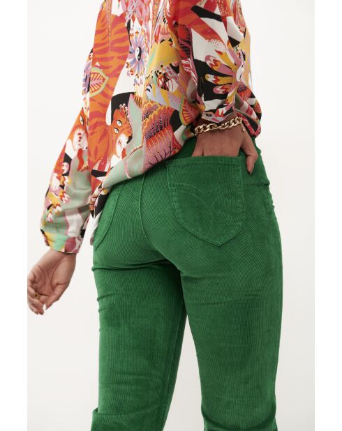 Pantalon flare en velours côtelé Victoria vert