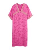 Robe longue fluide caftan brodée Justine rose