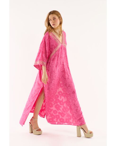 Robe longue fluide caftan brodée Justine rose
