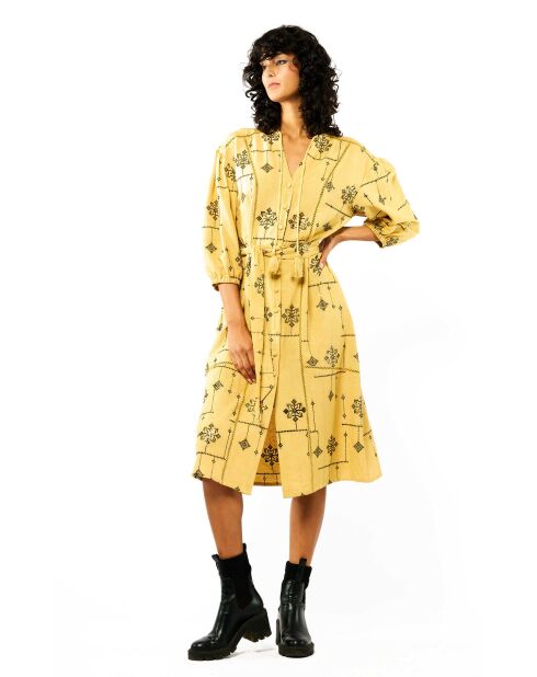 Robe droite midi avec manches et broderies Garcia beige