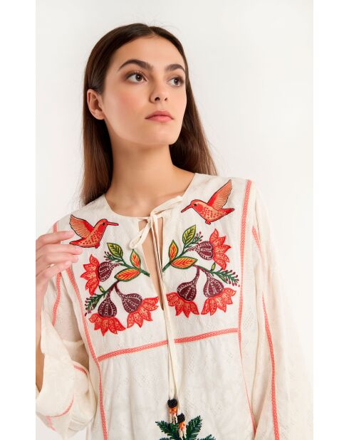 Robe courte à manches longues et broderies Fara beige