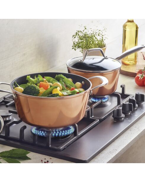 Set de 3 casseroles en aluminium forgé et acier inoxydable cuivre - 16 / 18 /20 cm