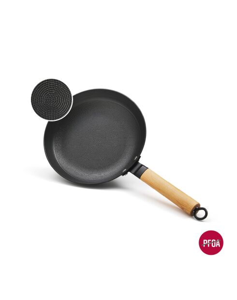 Poêle en fonte structure nid d'abeille avec manche en bois vert - 24cm