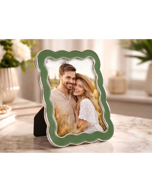 Cadre photo en zinc et verre Charlotte vert/argent – 15,7x1,3x21,1 cm (format photo 12,5x17,5 cm)