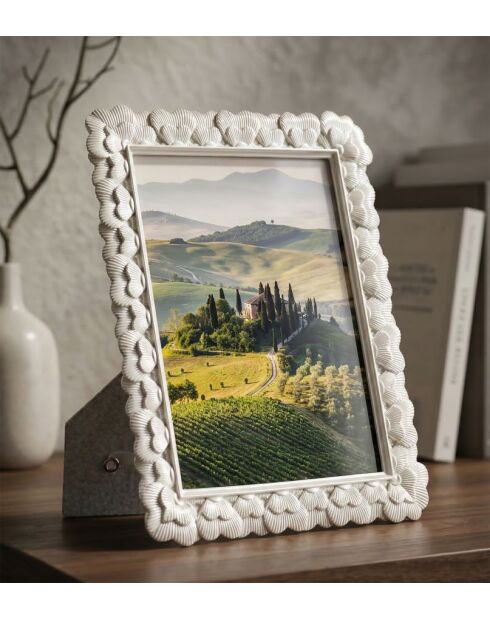 Cadre photo en polyrésine et verre Hearty argenté – 20x1,8x25,3 cm (format photo 15x20 cm)