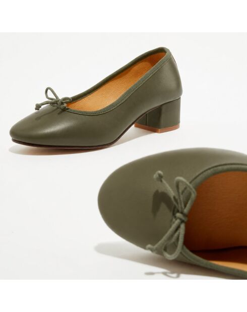 Ballerinas Diane aus Leder in Khaki