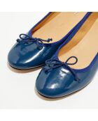Marineblaue Trotter-Ballerinas Diane aus Lackleder