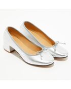 Diane Trabber-Ballerinas aus schillerndem Leder in Silber