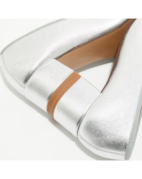 Diane Trabber-Ballerinas aus schillerndem Leder in Silber