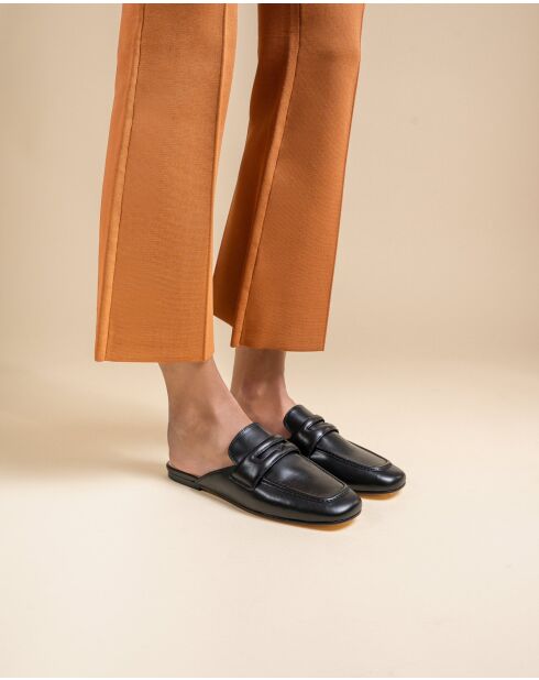 Mules en cuir Arno noires