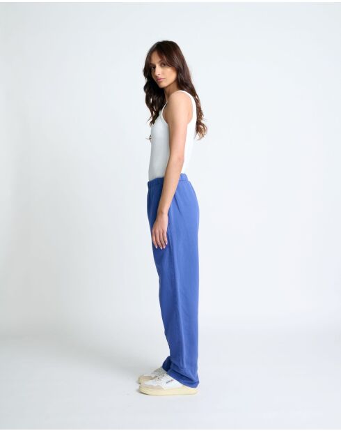 Einfache königsblaue Hose