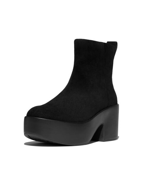 Bottes plateformes en daim à talons noires