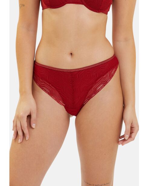 Tanga Somptueuse rouge dahlia