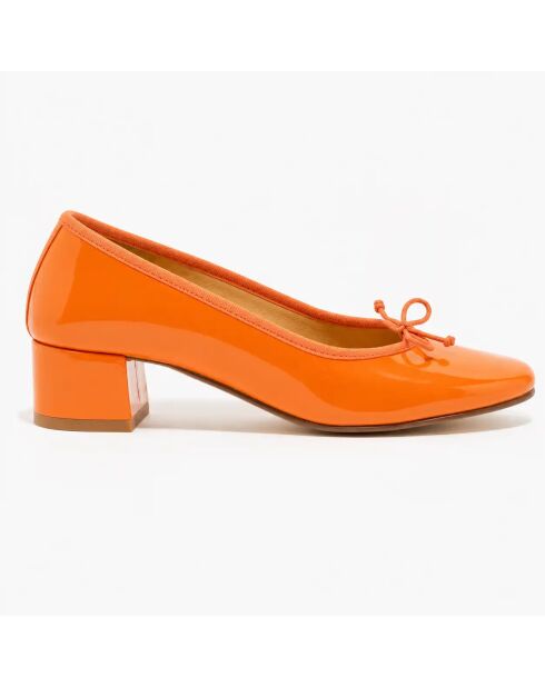 Orangefarbene Trotter-Ballerinas Diane aus Lackleder