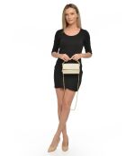 Bolso de piel beige - 12x19x6 cm