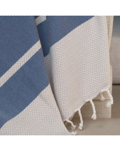 Marineblaues Baumwollplaid Liv