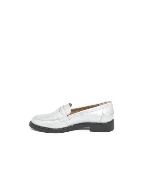 Mocassins Nera en cuir argentés