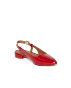 Rote Slingbacks aus Lackleder von Thalassa
