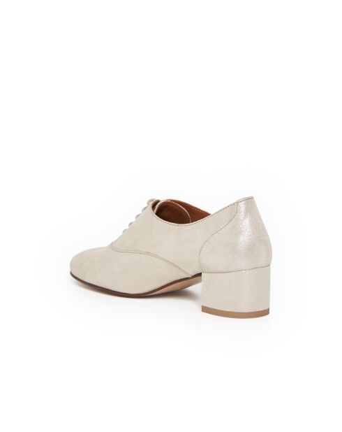 Oxford Vernie 7 de piel dorada