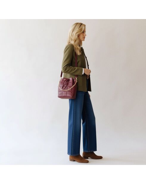 Sac seau Ninon en cuir bordeaux - 25,2x20,4x13,3 cm