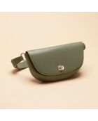 Sac banane Claudia en cuir argile - 27,2x15,2x5 cm