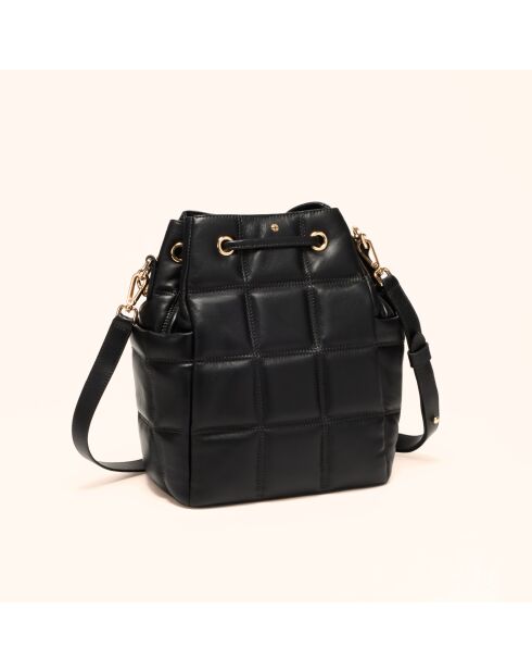 Ninon Beuteltasche aus schwarzem Leder, 25,2 x 20,4 x 13,3 cm