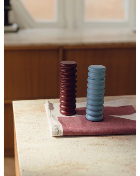 Set de 2 molinillos en madera maciza de haya Suli burdeos y azul - 18x6x6 cm