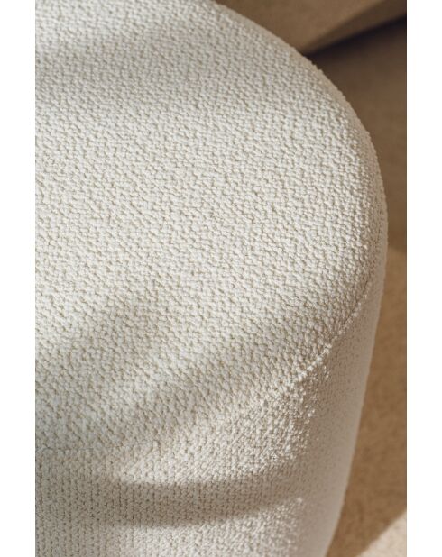 Puf Folk con hebilla grande en color beige nube - 40x40x40 cm