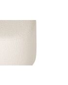 Puf Folk con hebilla grande en color beige nube - 40x40x40 cm