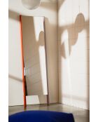 Miroir sur pied Lun écorce d'orange et violette pâle - 166x49x4 cm