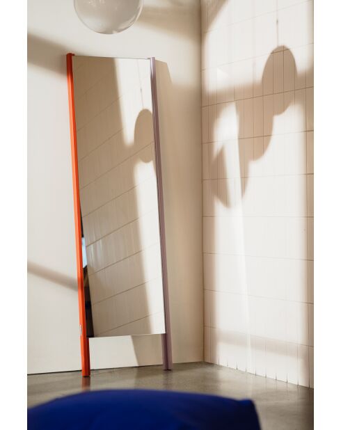 Miroir sur pied Lun écorce d'orange et violette pâle - 166x49x4 cm