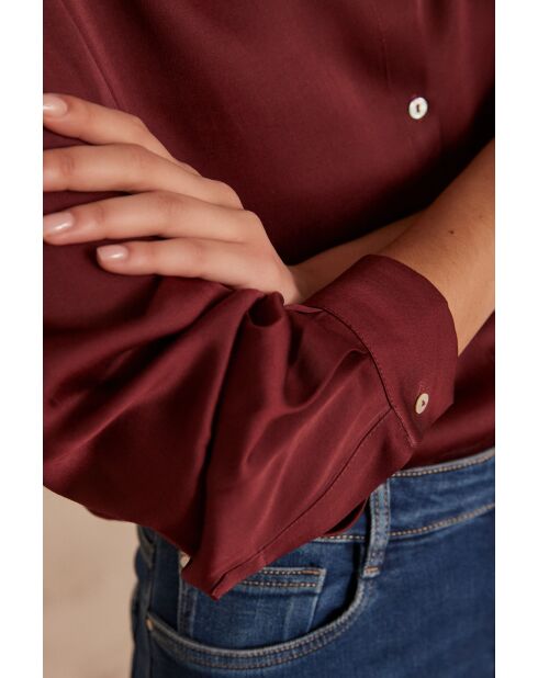 Bordeauxrote Satinbluse Carla