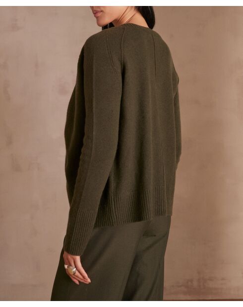 Englische grüne Carlito-Strickjacke